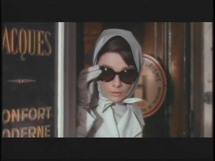 洋画　シャレード