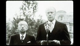 バイオグラフィー：昭和天皇 ～Hirohito